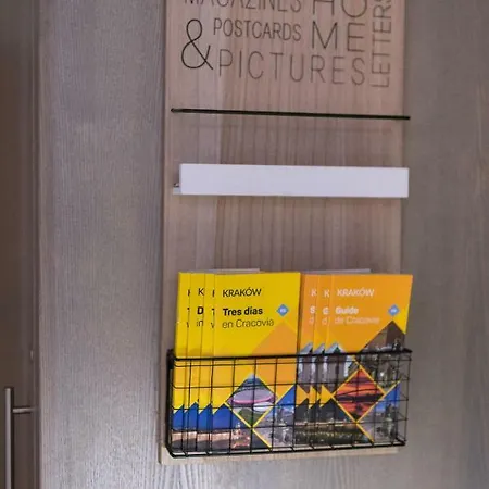 Sunflower Apartment *